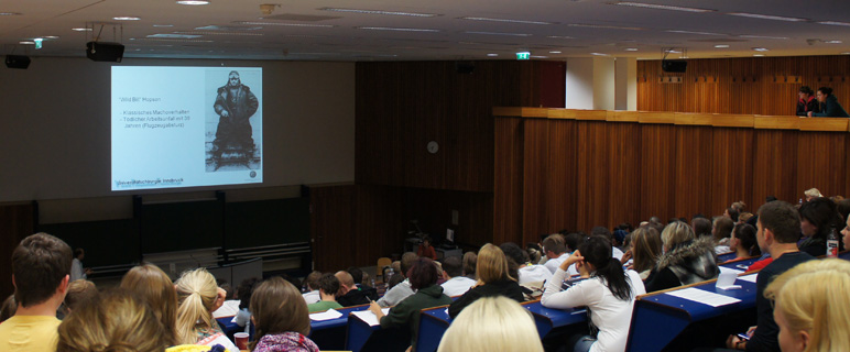 Vortrag von Priv.-Doz. Dr. Matthias Biebl, Assistenzprofessor an der Universitätsklinik für Visceral-, Transplantations- und Thoraxchirurgie