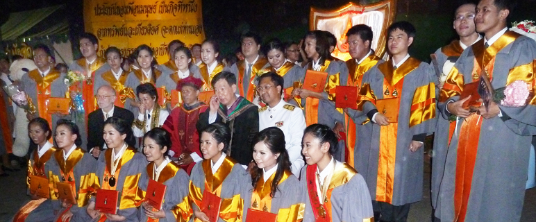 Königliche Promotion an der thailändischen Partneruniversität der Medizinischen Universität Innsbruck