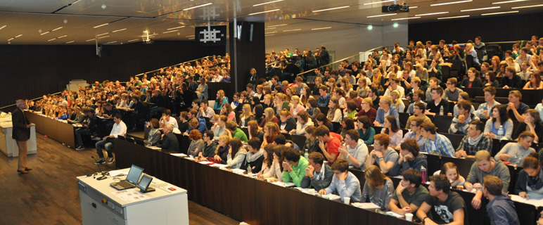„Herzlich Willkommen“: Semesterbeginn an der Medizinischen Universität Innsbruck