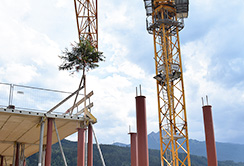 Bauprojekt Fritz-Pregl-Straße: Firsthöhe erreicht!