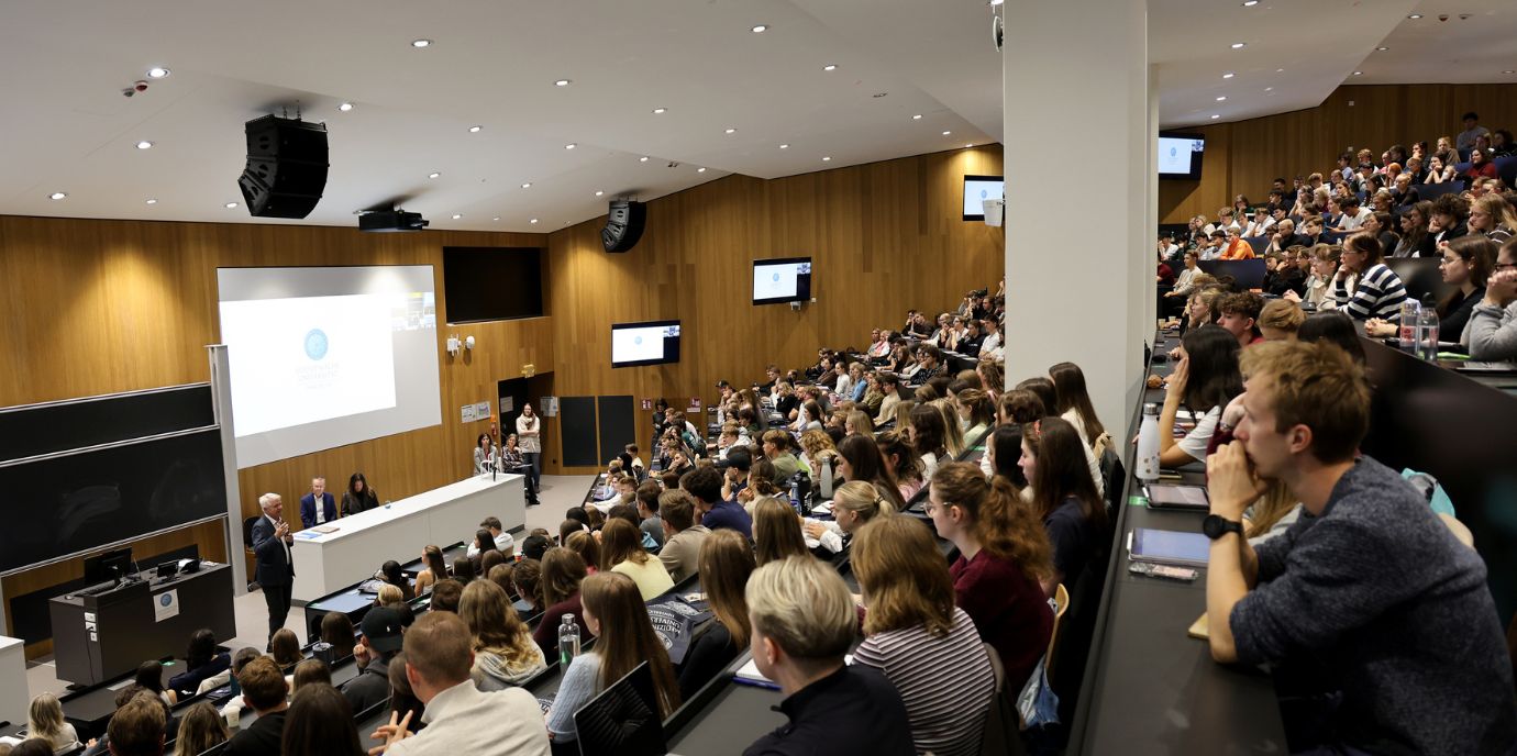 Med Uni Innsbruck begrüßt 480 Studienanfänger:innen