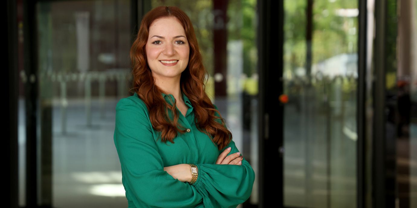 Detailorientiert und datenstark: Pharm-Scie-Absolventin Elisabeth Schweiberer