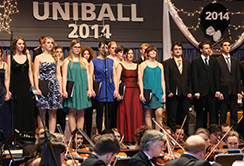 Uniball 2014: Gemeinsam tanzen und feiern! 